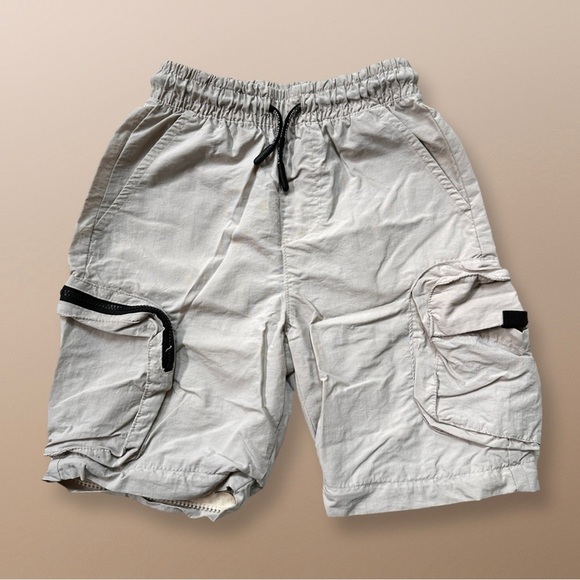 ⭐️ 5 for $25 Kids RESERVED Beige Convertible Shorts/Pants Size 110 cm 5 years - Picture 1 of 7